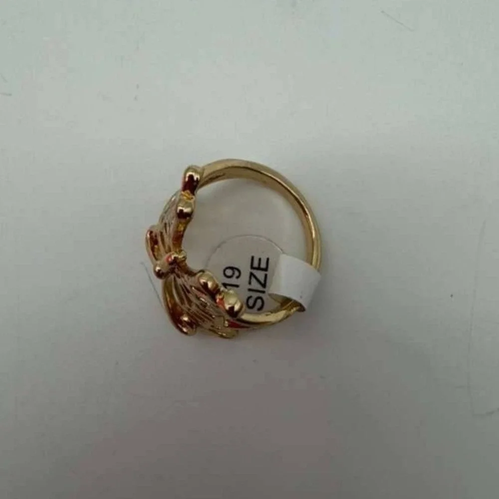 Gold Tone‎ Butterfly Statement Ring – Adjustable Size 7